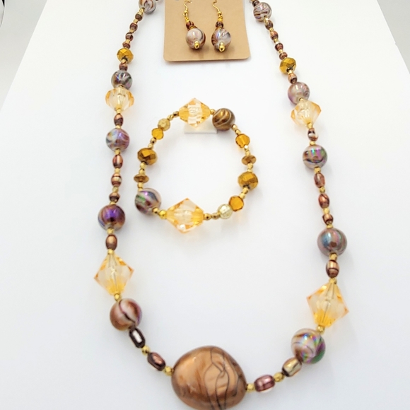 247NEB119. Handmade 3 Pc. Gold and Copper Necklace Set - Picture 6 of 6